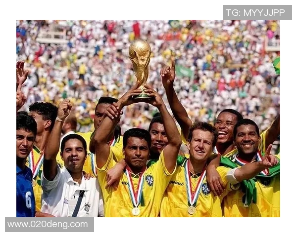 穿33号球衣的足球明星们的传奇故事与辉煌成就解析 穿33号球衣的足球明星们的传奇故事与辉煌成就解析